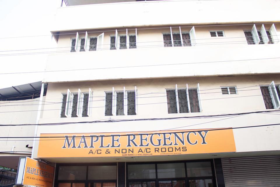 Hotel Maple Regency Kochi Εξωτερικό φωτογραφία